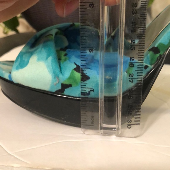 Qupid blue flower platform high heels - Picture 6 of 6